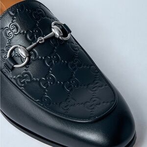 Gucci Black Leather Horsebit Loafers
